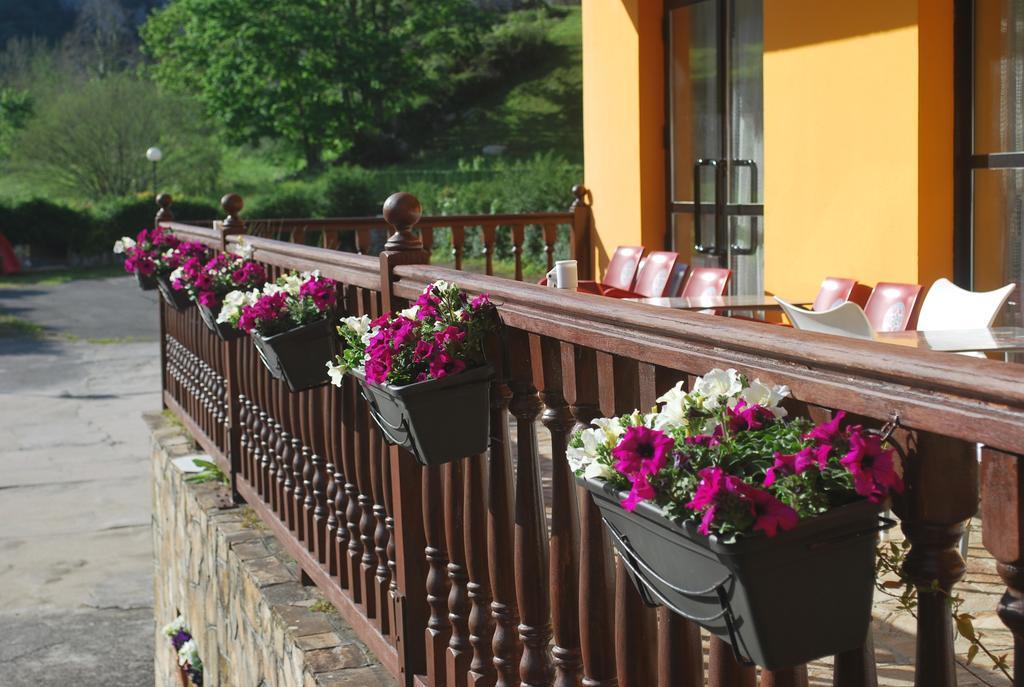 Hotel Principado De Europa Arenas De Cabrales Kültér fotó