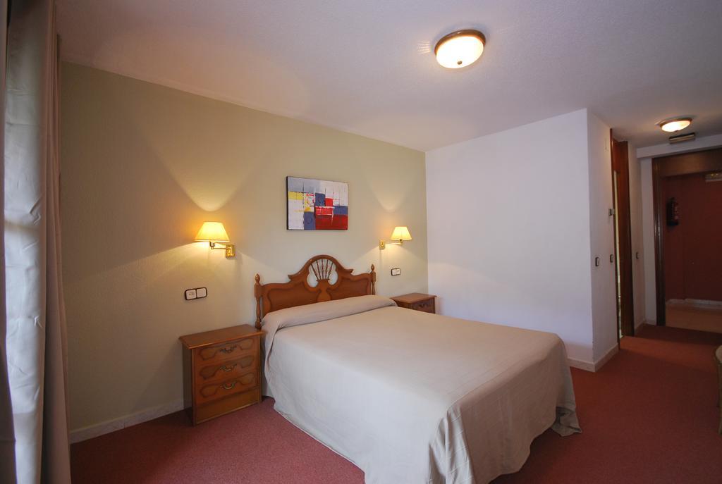 Hotel Principado De Europa Arenas De Cabrales Kültér fotó