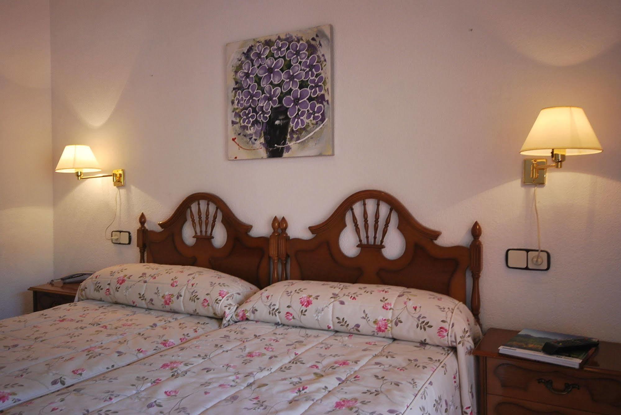 Hotel Principado De Europa Arenas De Cabrales Kültér fotó